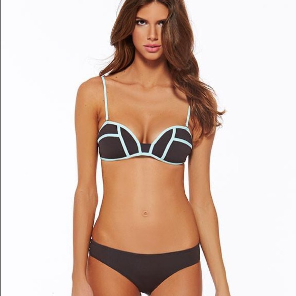 NWT L Space Bombshell top